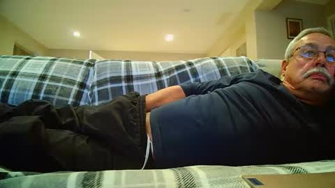 josephgr2021 online show from 12.05.25