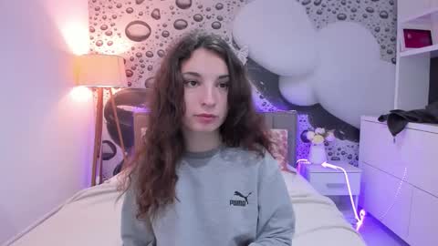 Snapshot of josephinerowe chatting on 04.07.26 Josephine online show from 04.07.26