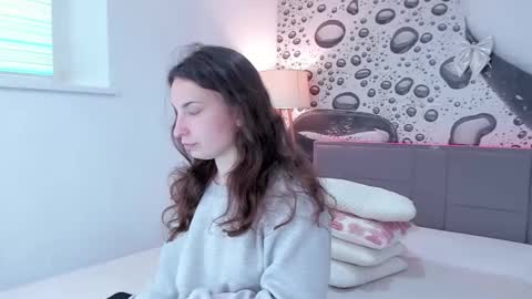 Snapshot of josephinerowe chatting on 04.15.26 Josephine online show from 04.15.26