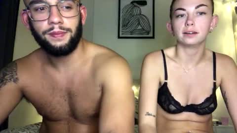 josh_xo online show from 10.12.25
