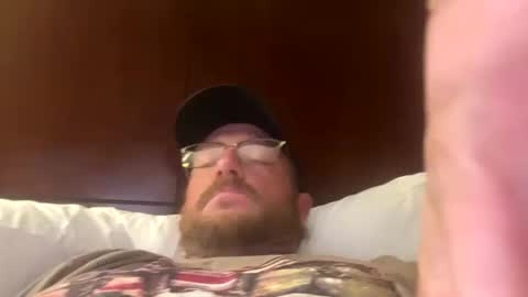 Snapshot of joshua122933 chatting on 10.17.25 Josh online show from 10.17.25