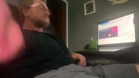 Snapshot of joshua122933 chatting on 11.18.25 Josh online show from 11.18.25