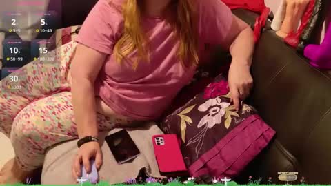 Snapshot of josieb68 chatting on 02.22.25 CornishCougar online show from 02.22.25