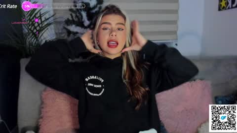 josephine   independent model    online show from 01.03.25