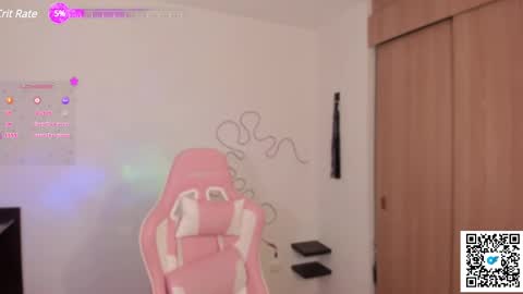 josephine   independent model    online show from 02.21.25