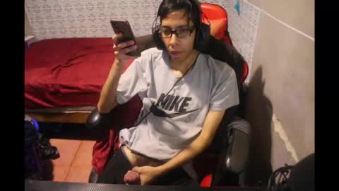 Snapshot of josssss666 chatting on 11.24.25 josssss666 online show from 11.24.25