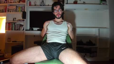 Snapshot of jotarojas1 chatting on 06.27.26 jotarojas1 online show from 06.27.26