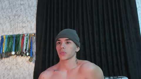 Im Jouliano online show from 02.18.25