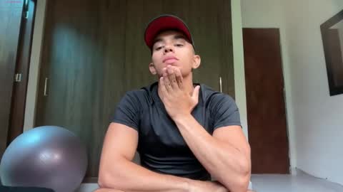 Im Jouliano online show from 11.29.25