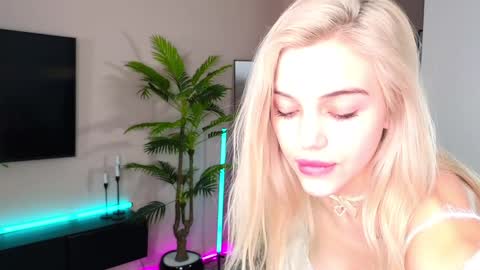 joybunny online show from 02.05.25