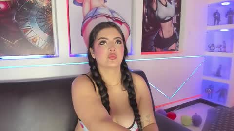 Snapshot of joycepierce chatting on 02.21.26 joycepierce online show from 02.21.26