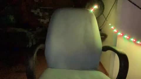 Soy Rai online show from 12.23.24