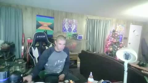 Snapshot of jrizzle1111 chatting on 12.16.25 jrizzle1111 online show from 12.16.25