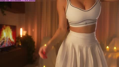 Jennifer Diaz online show from 10.30.25