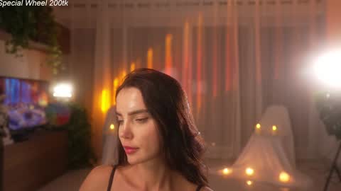 Jennifer Diaz online show from 11.15.25