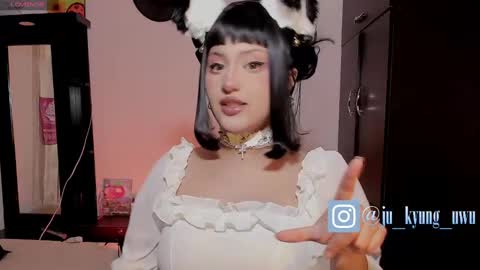 Ju Kyung online show from 01.15.25