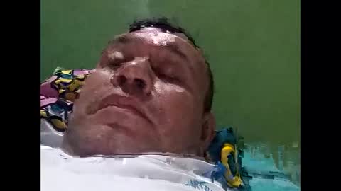 Snapshot of juan370490 chatting on 12.16.24 juan370490 online show from 12.16.24