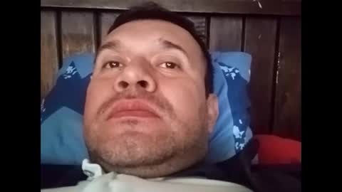 Snapshot of juan370490 chatting on 01.05.25 juan370490 online show from 01.05.25