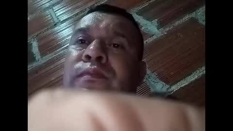 Snapshot of juan370490 chatting on 01.18.25 juan370490 online show from 01.18.25