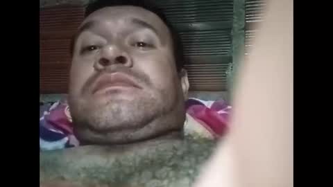 Snapshot of juan370490 chatting on 02.24.25 juan370490 online show from 02.24.25