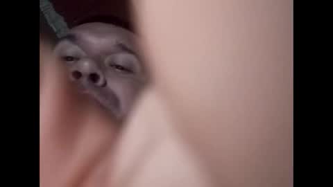 Snapshot of juan370490 chatting on 03.11.25 juan370490 online show from 03.11.25