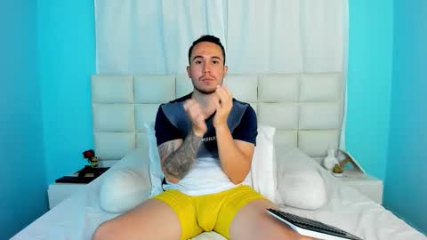 Juan online show from 10.22.25