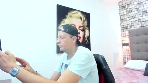 JUAN  online show from 03.25.26