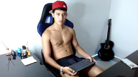 Snapshot of juan_da01 chatting on 01.11.25 JuanDa online show from 01.11.25