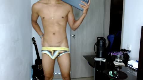 Snapshot of juan_da01 chatting on 02.09.25 JuanDa online show from 02.09.25