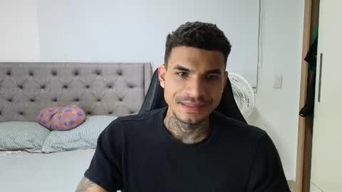 juan_gomez_1 online show from 06.25.26