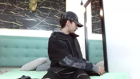 JUAN JOSE online show from 01.13.26