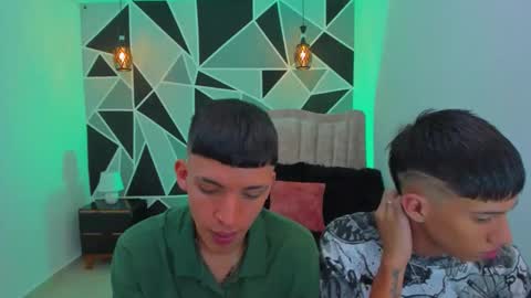 Snapshot of juan_nd_steven chatting on 11.14.25 JuanSteven online show from 11.14.25