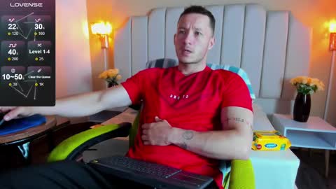 Snapshot of juan_prior chatting on 10.14.25 JUAN online show from 10.14.25