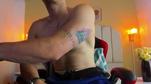 JUAN online show from 12.15.25