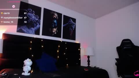 juancamilo66_ online show from 02.04.25