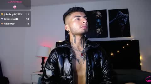 juancamilo66_ online show from 02.10.25