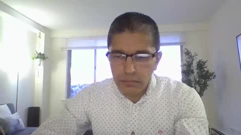 Snapshot of juanearth1 chatting on 02.10.26 juanearth1 online show from 02.10.26