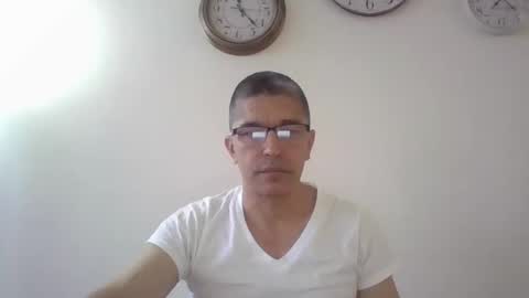 Snapshot of juanearth1 chatting on 02.17.26 juanearth1 online show from 02.17.26