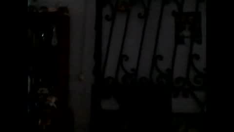 Juanesan CaballeroSolitario online show from 02.20.25