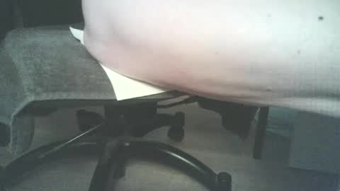 Snapshot of juanitou chatting on 06.20.26 frenchchouchou online show from 06.20.26