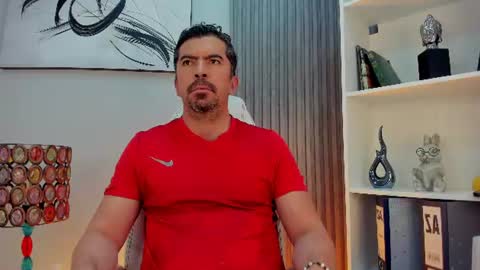 Snapshot of juank_fit45 chatting on 06.15.26 Juan k online show from 06.15.26