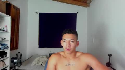 Snapshot of juansw66 chatting on 10.20.25 juansw66 online show from 10.20.25