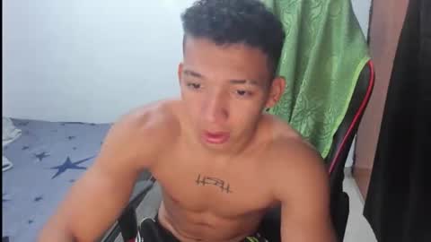 Snapshot of juansw66 chatting on 12.14.25 juansw66 online show from 12.14.25