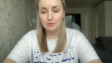 Snapshot of judevalenti chatting on 05.11.26 JudeValenti online show from 05.11.26