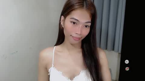 Snapshot of judy_fuckdoll chatting on 02.17.25 JUDY online show from 02.17.25