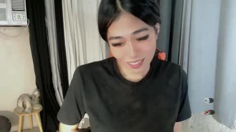 Snapshot of judy_fuckdoll chatting on 10.04.25 JUDY online show from 10.04.25