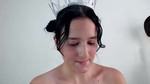 Sisi online show from 10.10.25