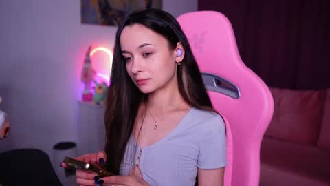 Angelina online show from 05.12.26