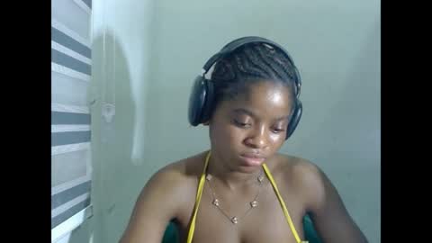 juicynpinkx online show from 04.04.26