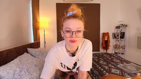 Hiya Im your sweet Lia online show from 10.12.25